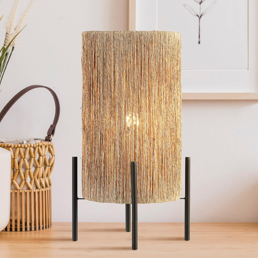 Light brown coastal rattan table lamp