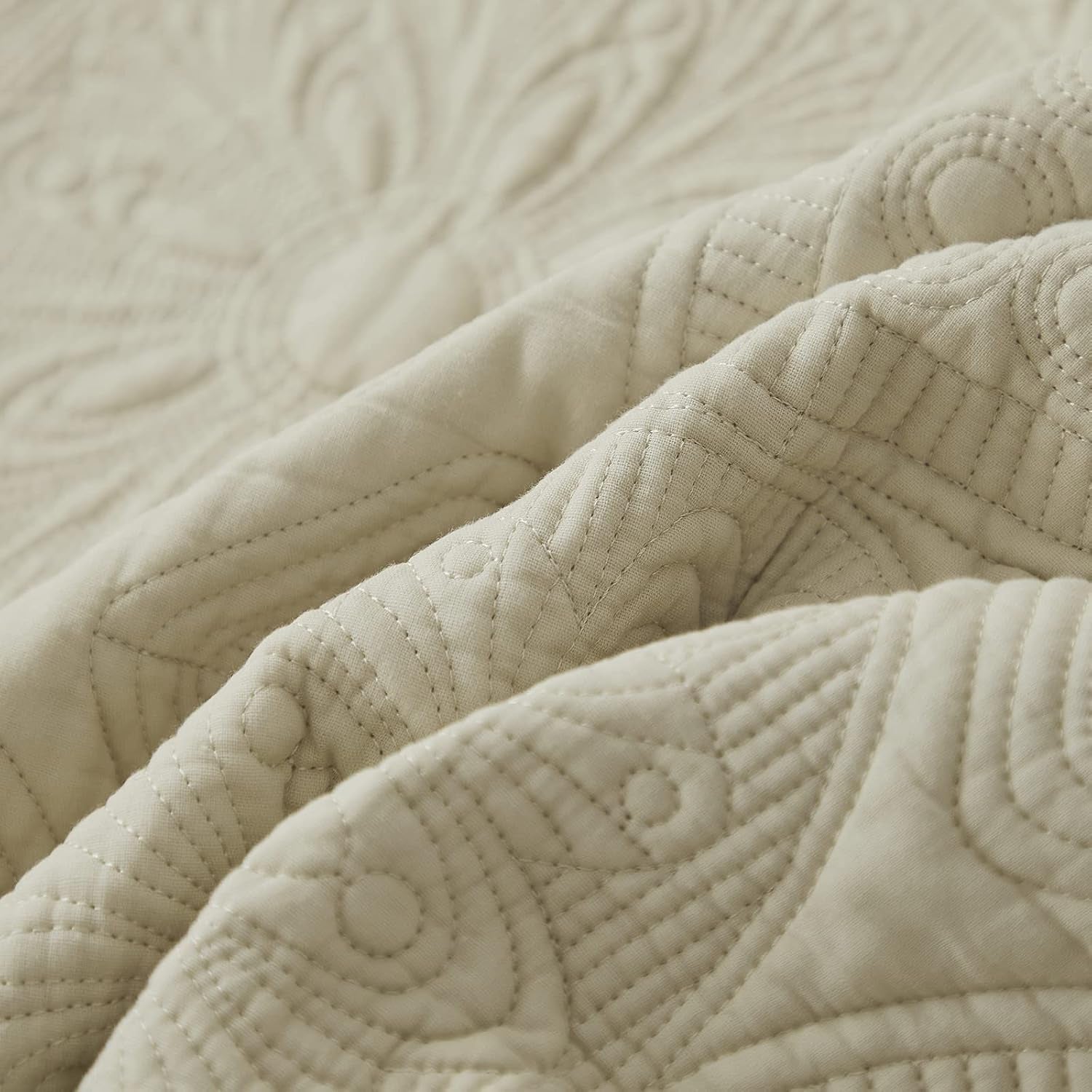 6PC Quilt Bedding Set Cotton Comforter Set Queen Size Queen Size Bedspreads Scalloped Farmhouse Comforter Set