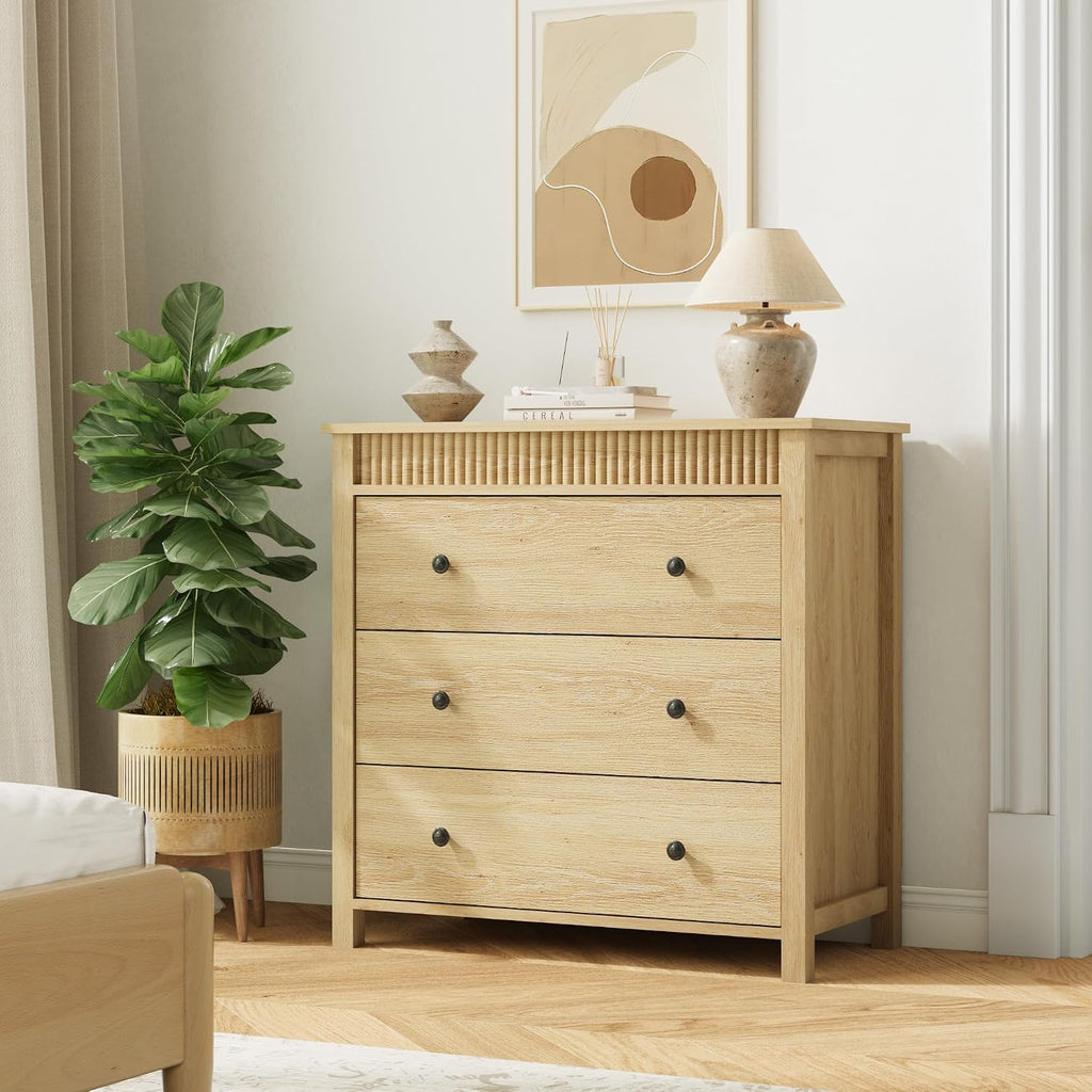 31.5" Fluted Nightstand with 3 Drawers, Modern Wooden Bedside Table with Storage, Oak Night Stand for Bedroom, Large End Table with Spacious Top