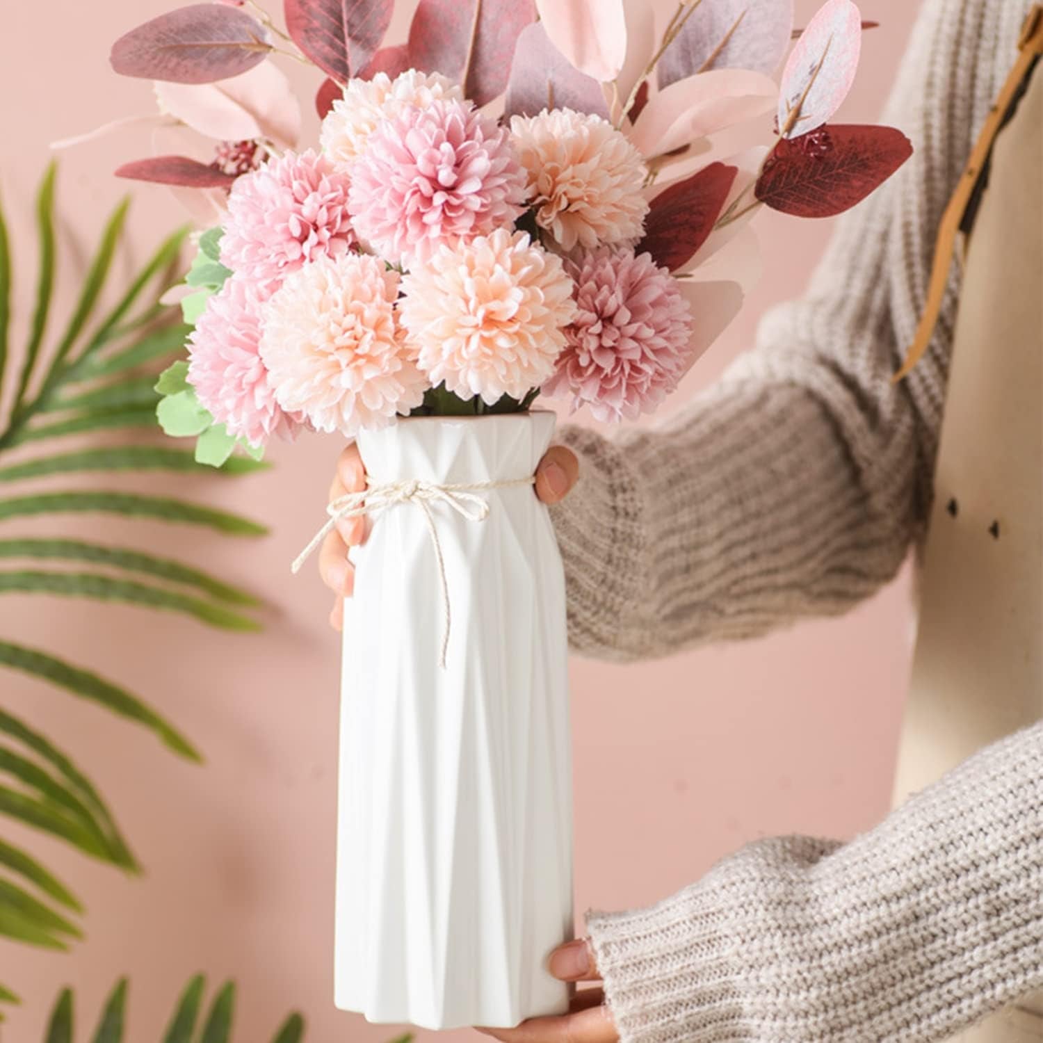 Ceramic Flower Vase Modern Home Decor Vases for Centerpieces White Minimalist Farmhouse 9.5" H X 3.9" W Cute Decorative Vases Flowers Tulip Pampas Grass Vase for Table Bathroom Shelf