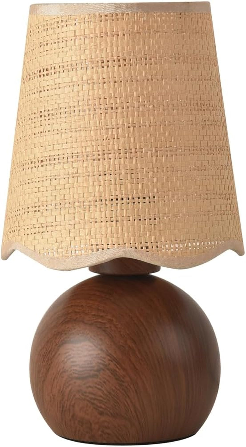 Woven rattan bedside table lamp