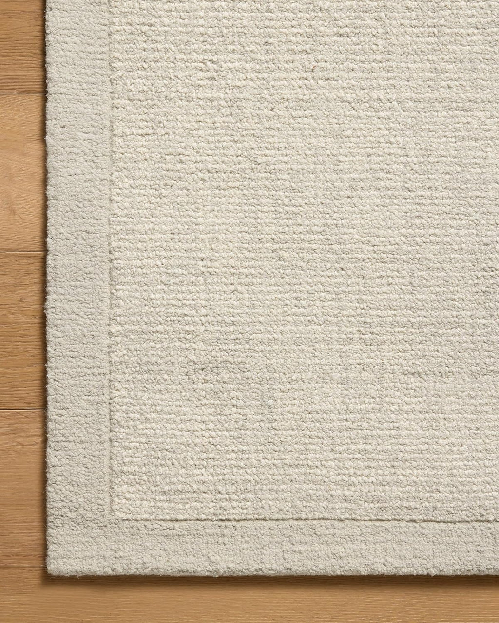 Loloi Magnolia Home Henley Ivory/Silver 5'-0" X 7'-6" Area Rug | Magnolia Home by Joanna Gaines HNY-01 Approx. 5X8 Ivory / White Living Room Dining Room Bedroom, Contemporary, Area Rug