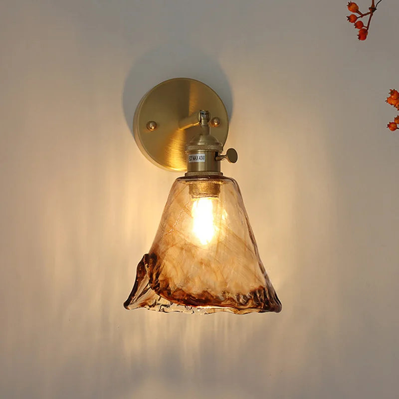 Nordic Style Retro Japanese Style Brass Glass Wall Lamp Home Bar Restaurant Bedroom Bedside Lamp Creative Personality Wall Lamp