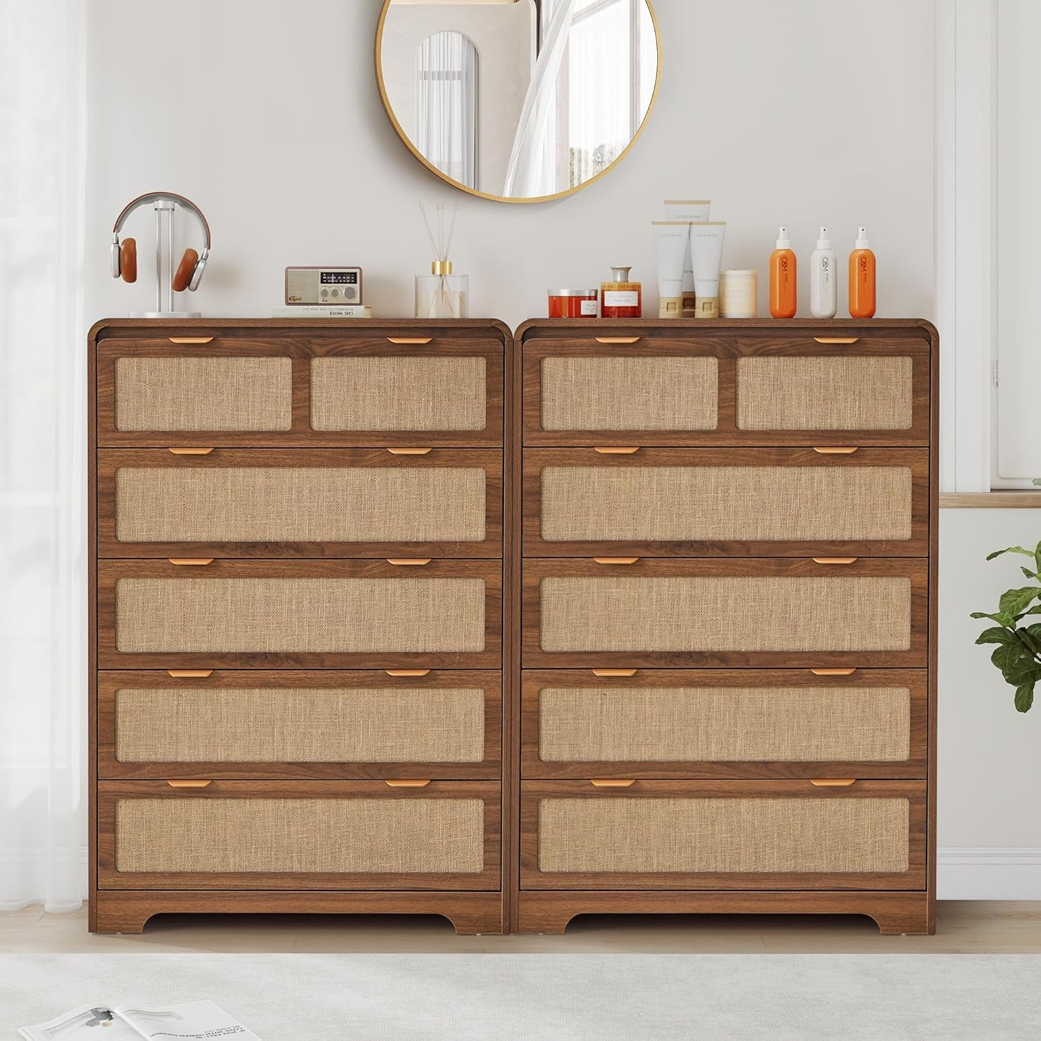43" Tall 5 Drawer Dresser for Bedroom, Modern Wood Dresser, Walnut | Wooden Tall Dresser, Mid Century Modern Dresser with Natural Linen, Curved Wood Chest of Drawers for Living Room, Hallway